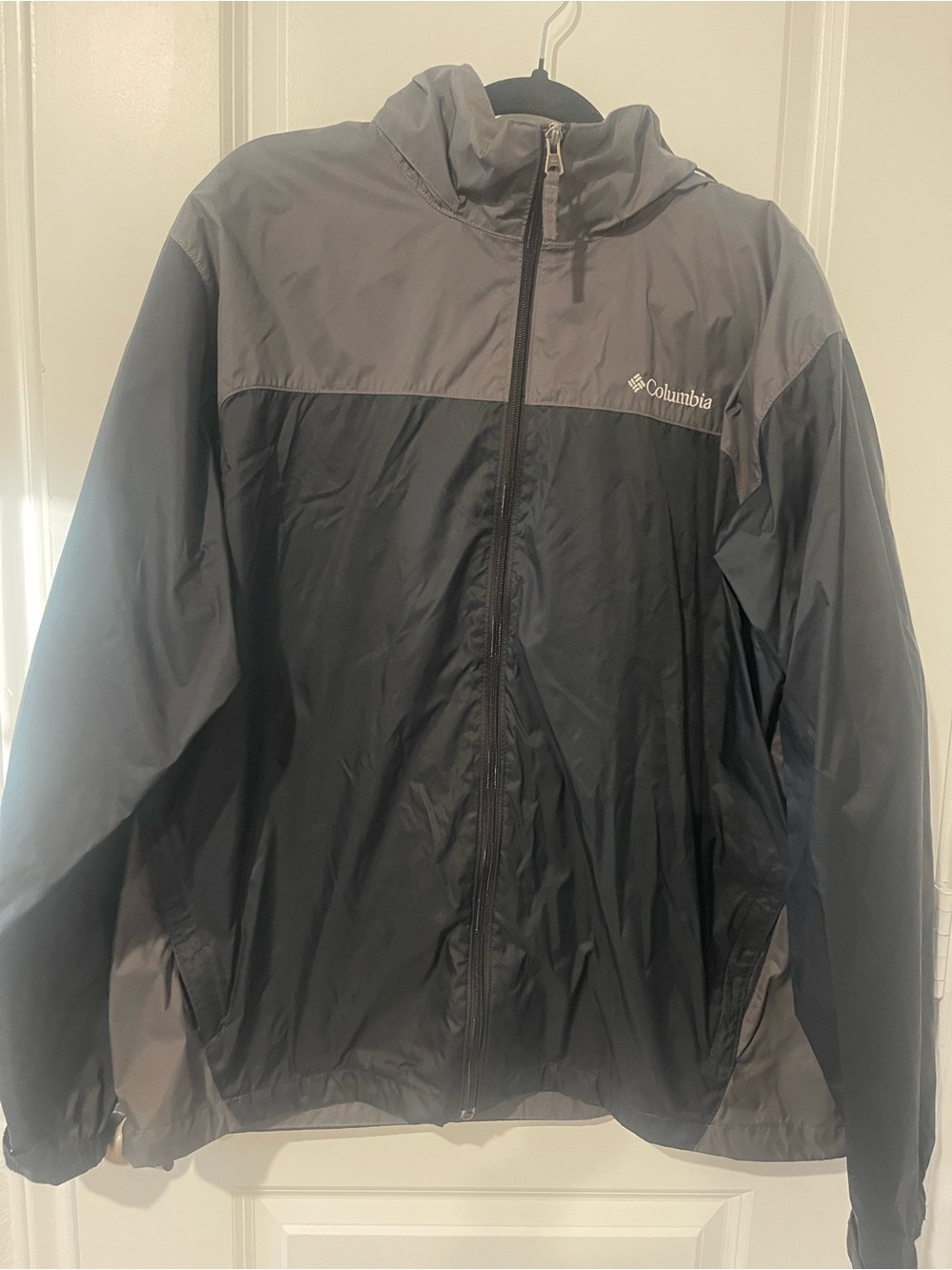 Columbia Black and Gray Hooded Windbreaker Jacket